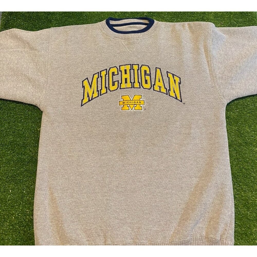 Michigan Wolverines sweatshirt mens medium gray vintage logo athletic 1990s 39 - Picture 4 of 12